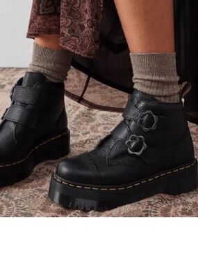 NWOB Dr. Marten Devon Flower Buckle Leather Platform Boots - Black